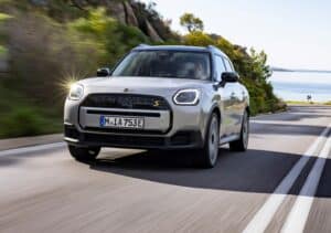 MINI all’IAA Mobility 2025 con due inedite showcar John Cooper Works