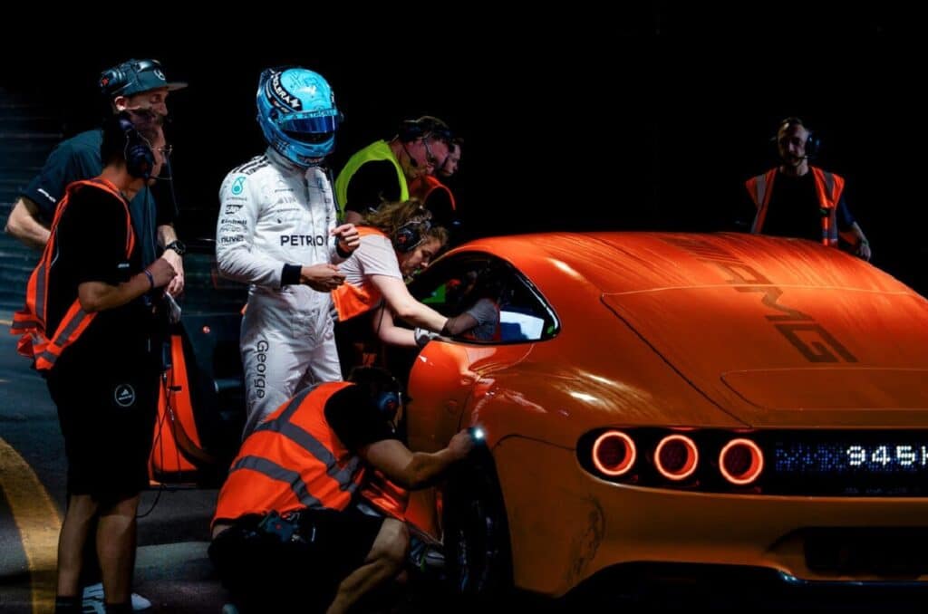 Mercedes-AMG GT XX infrange il record di distanza per un'auto elettrica