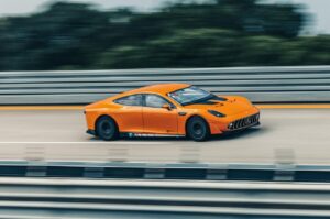 Mercedes-AMG GT XX infrange il record di distanza per un’auto elettrica