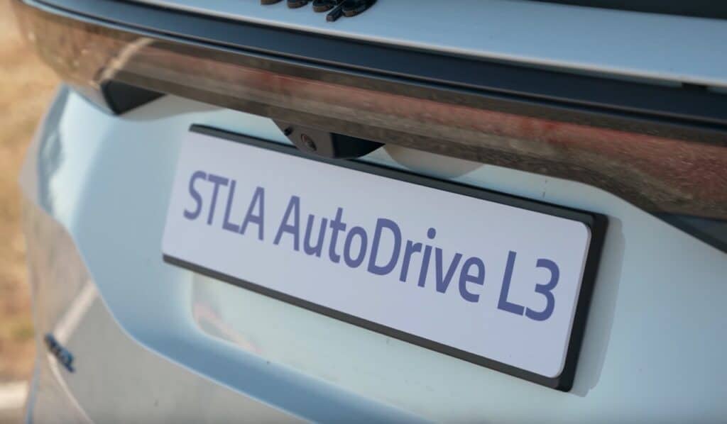 Stellantis: stop allo sviluppo della guida autonoma di Livello 3