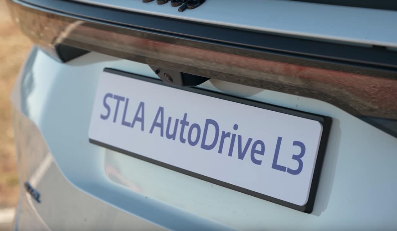 Stellantis: stop allo sviluppo della guida autonoma di Livello 3