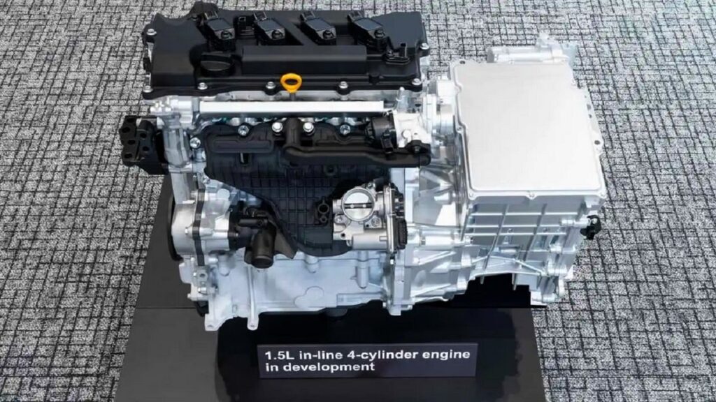 Toyota rilancia il motore a combustione: nuova generazione L4 per ICE, ibridi ed EREV