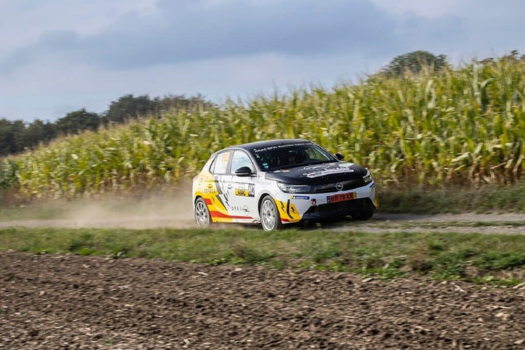 ADAC Opel Electric Rally Cup 'powered by GSE': battaglia a tre per il titolo nel finale di stagione