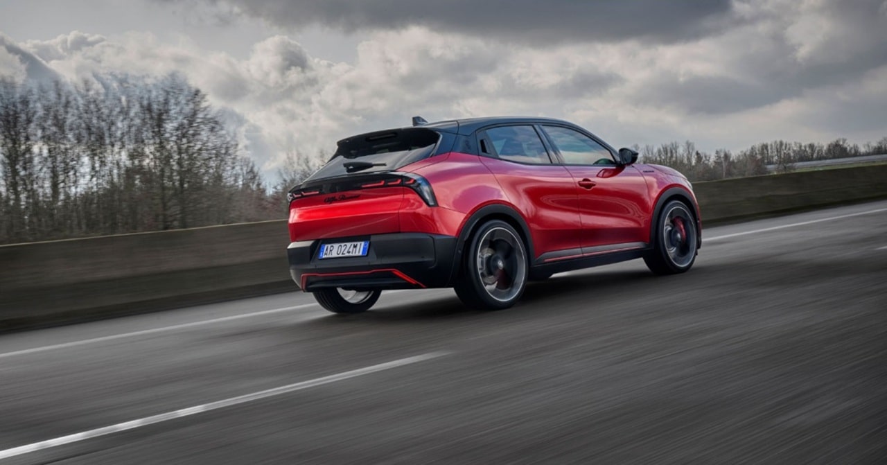 Alfa Romeo Junior elettrica ancora più accessibili grazie agli incentivi statali