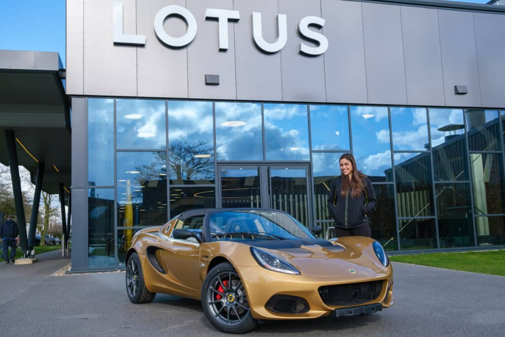 Lotus Elise festeggia 30 anni: a Bolzano la celebrazione di un’icona delle leggerezza