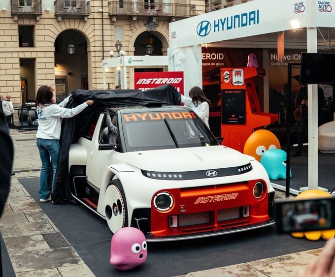 Hyundai al Salone di Torino 2025, Giulio Marc D’Alberton: “Insteroid e Ioniq 9 espressioni di un’azienda tecnologica” [FOTO]