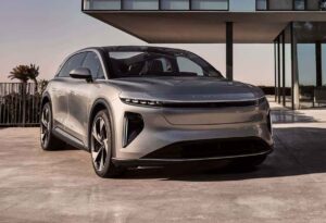 Lucid Gravity: il grosso SUV elettrico americano da 839 CV arriva in Europa [FOTO]