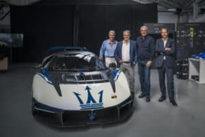 Maserati MCXtrema: consegnato a Modena un esclusivo esemplare [FOTO]