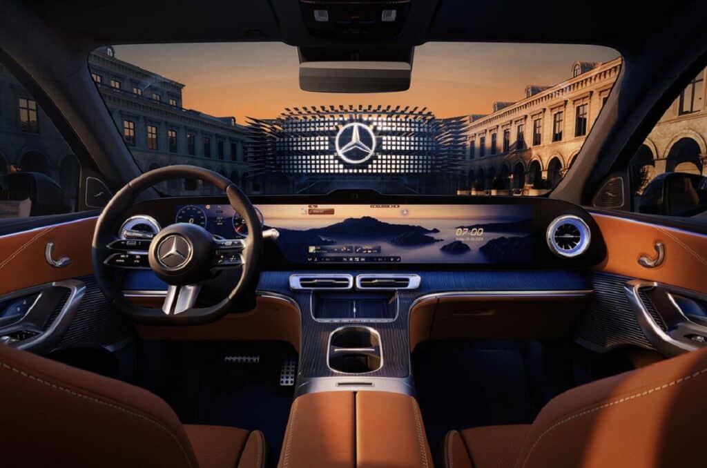 Nuova Mercedes-Benz GLC elettrica: primo sguardo agli interni
