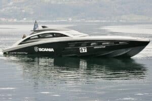 Scania: i nuovi motori e le soluzioni marine al Salone di Genova 2025