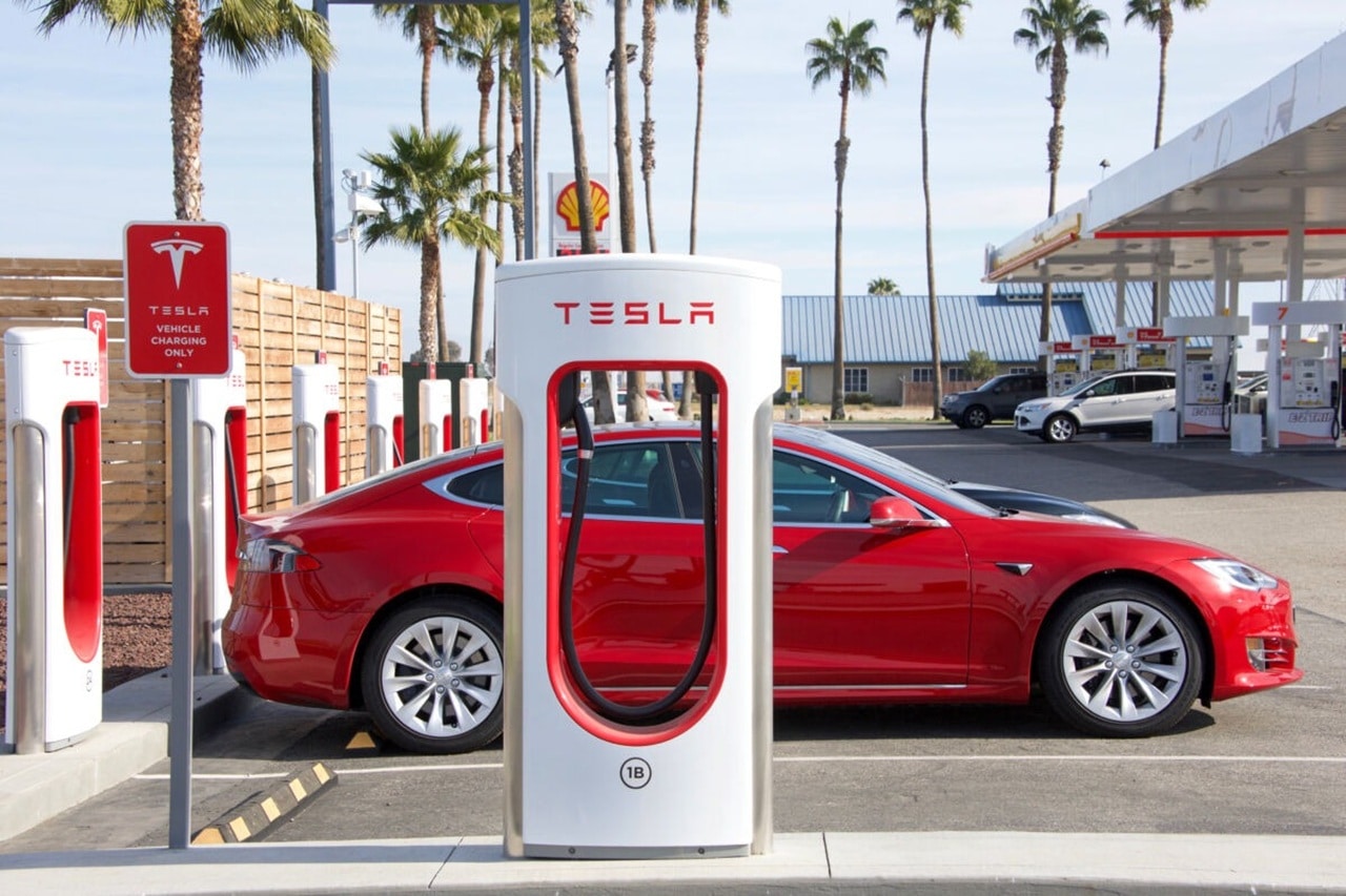 Tesla: ad agosto 2025 negli USA quota di mercato più bassa degli ultimi 8 anni