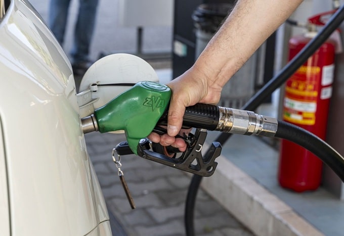 Cartello sul prezzo dei carburanti: Antitrust multa Eni, Q8, Esso e altre compagnie per oltre 936 milioni di euro