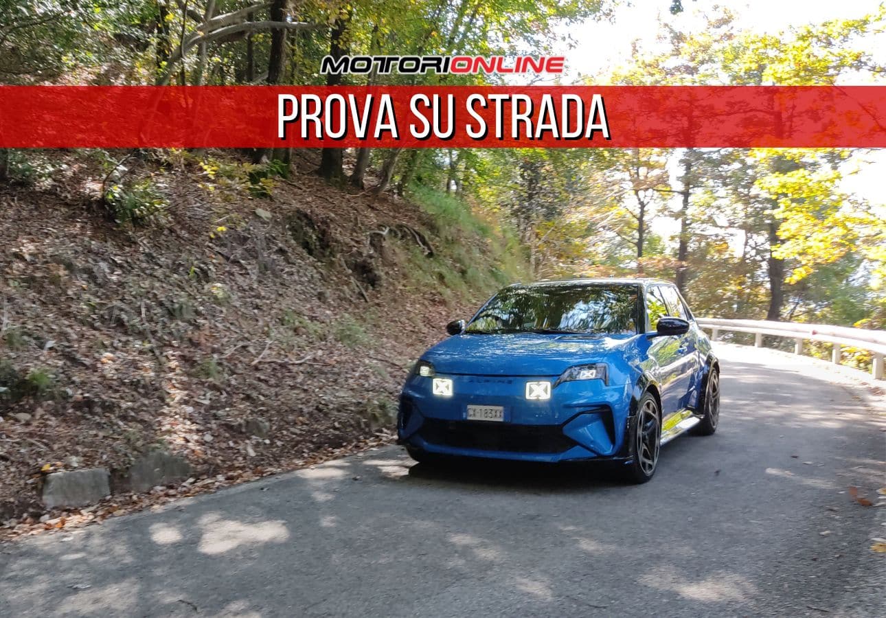 Alpine A290: la piccola sportiva sulle strade del Rally dei Laghi [FOTO]