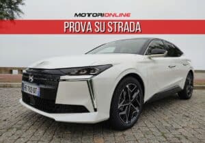 DS N°4: la prova della rinnovata berlina del marchio francese [FOTO]