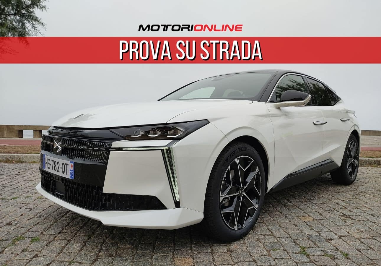 DS N°4: la prova della rinnovata berlina del marchio francese [FOTO]