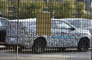 FIAT Grande Panda Fastback: FOTO SPIA del nuovo SUV-Coupé atteso per il 2026
