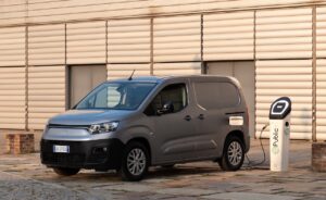 Fiat Doblò: per i 25 anni arriva una Special Anniversary Edition