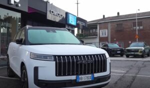 Omoda & Jaecoo: inaugurato a Seregno il nuovo showroom G.Villa con anteprima di Omoda 7 e Jaecoo 8