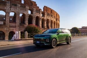 Hyundai Ioniq 9: via alle consegne in Italia del grande SUV elettrico con 7 posti [FOTO]