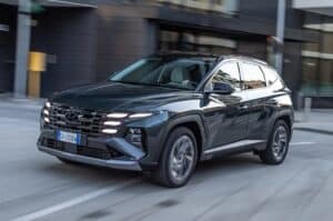 Hyundai Tucson 2026: il SUV aggiorna le motorizzazioni