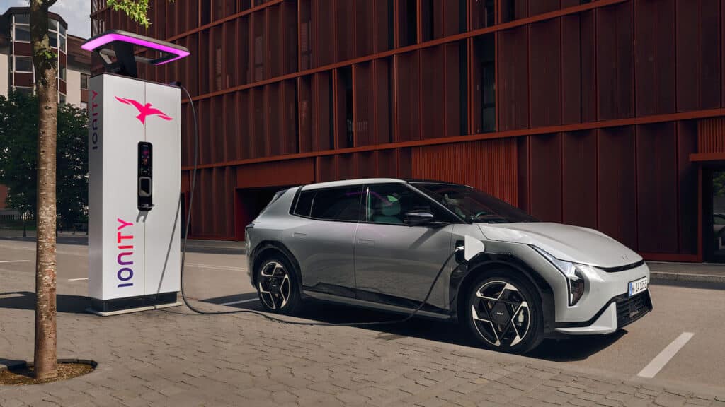 Kia: un milione di punti di ricarica in Europa con il servizio Charge
