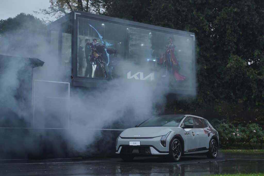 Kia: l’installazione Laners Skybox al Lucca Comics & Games 2025