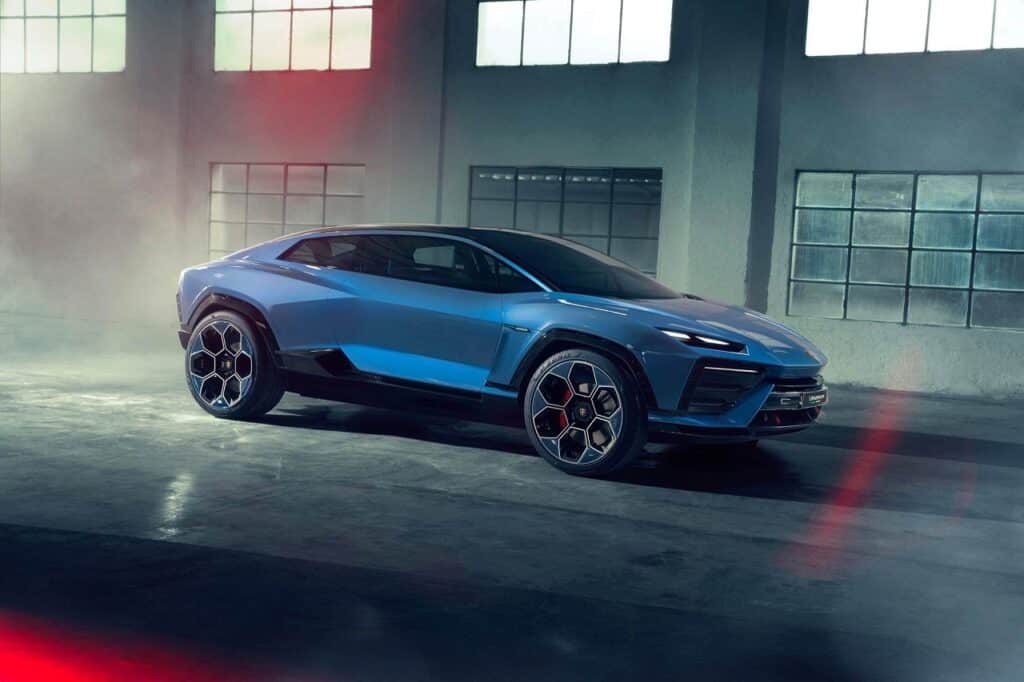 Lamborghini lavora al suo nuovo SUV ispirato alla concept Lanzador