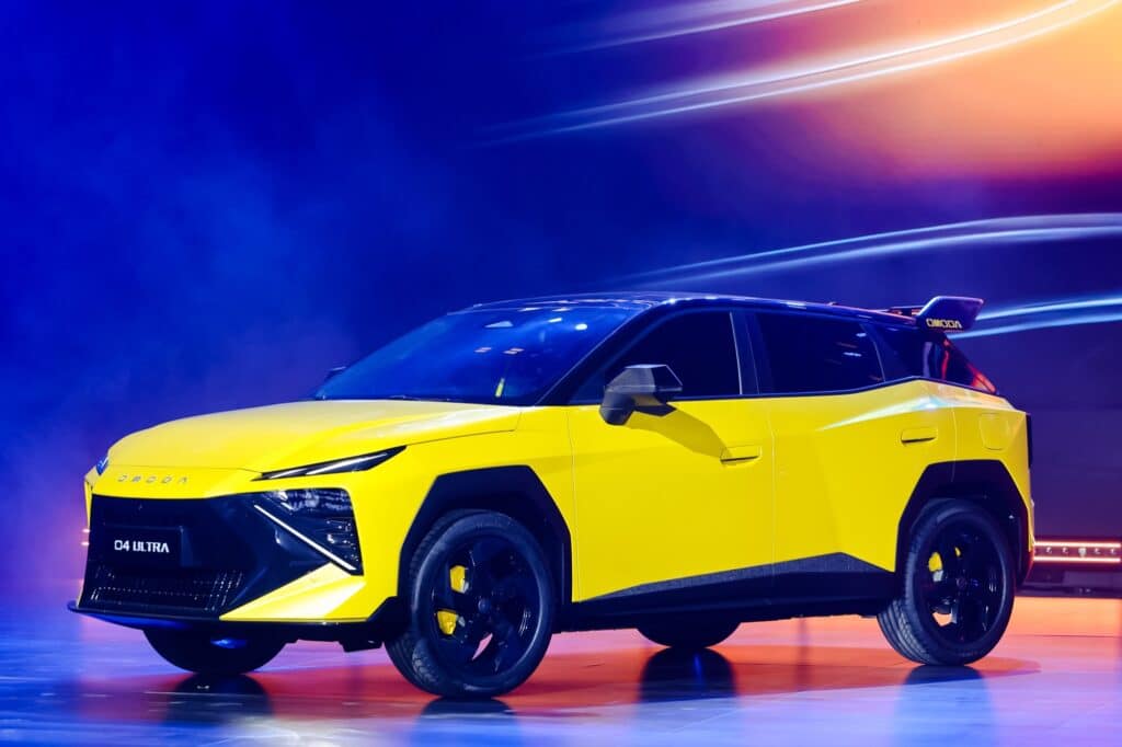 Omoda 4 Ultra: la versione sportiva del nuovo crossover compatto cinese [FOTO]