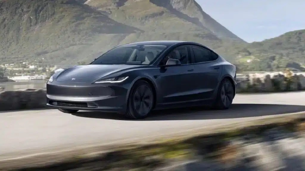 Tesla Model 3: la Long Range da 31.690 euro, grazie agli incentivi