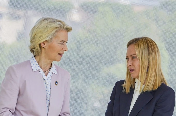 Meloni a Von der Leyen: “Sostegni urgenti all’automotive e prezzi dell’energia più bassi”