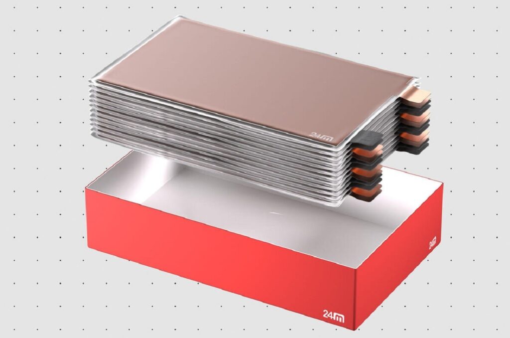 Auto elettriche: azienda americana svela batteria che aumenta l’autonomia del 50% senza crescere di dimensioni