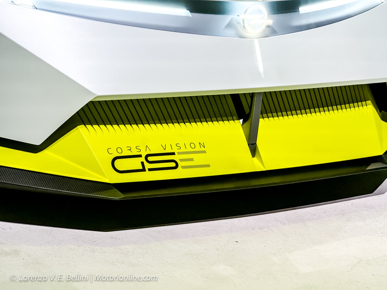 Opel Corsa GSE Vision Gran Turismo in Italia - Frontale