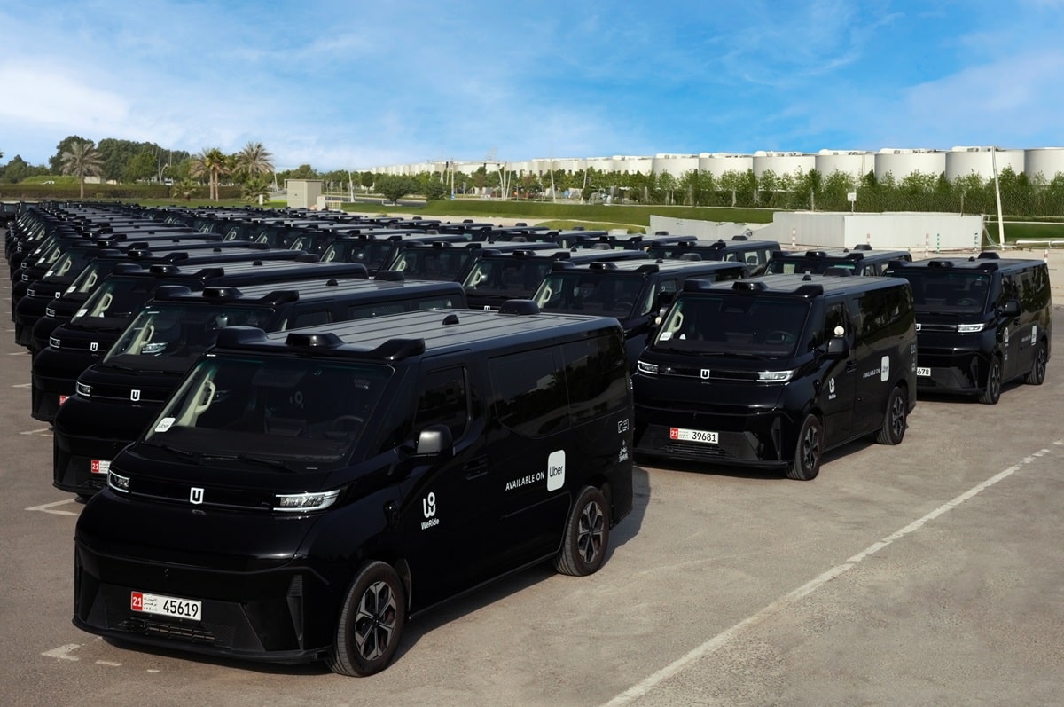 Uber lancia i primi robotaxi senza conducente ad Abu Dhabi con WeRide