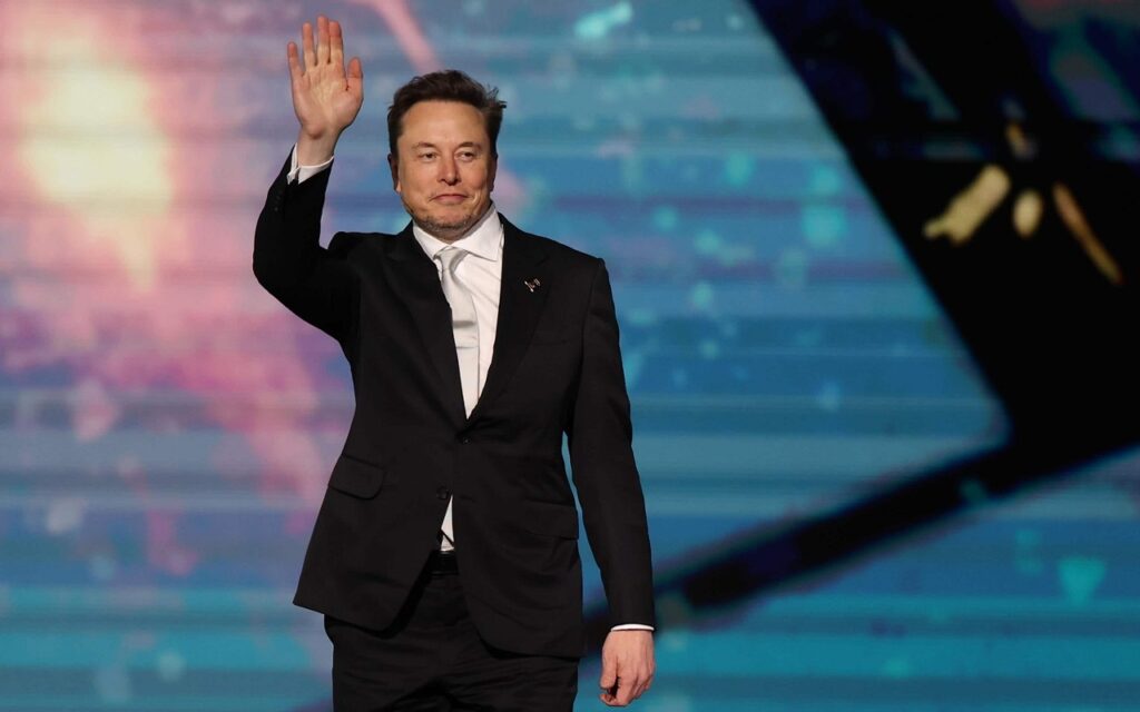 Tesla: via libera al maxi pacchetto retributivo da 1.000 miliardi di dollari per Elon Musk