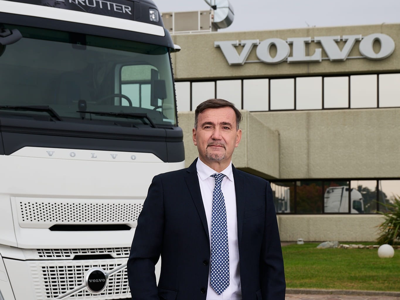 UNRAE: Giovanni Dattoli, AD di Volvo Trucks Italia, è il nuovo presidente della Sezione Veicoli Industriali