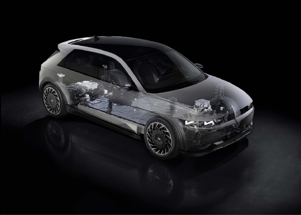 Hyundai Ioniq 5 percorre oltre 660.000 km in tre anni senza nessun guasto: sfatati tutti i miti sull'elettrico