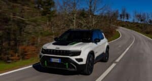 Jeep Avenger: si conferma il SUV più venduto in Italia nel 2025