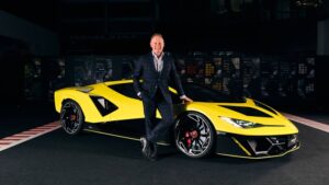 Lamborghini Fenomeno: tutti i segreti del design raccontati da Mitja Borkert [VIDEO]