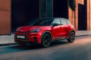 Lexus LBX Vibrant Edition: dettagli esclusivi aggiungono stile al crossover premium [FOTO]