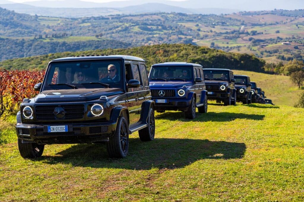 Mercedes Classe G: la G Owners Tribe celebra un anno di community all’Argentario [FOTO]