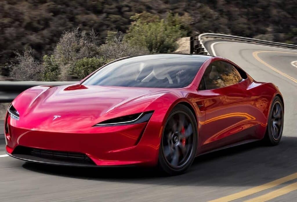 Nuova Tesla Roadster slitta ancora: presentazione rimandata al 2026 e produzione attesa non prima del 2027