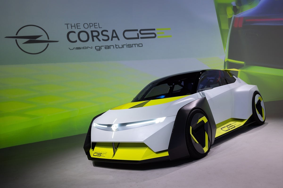 Opel porta la Corsa GSE Vision Gran Turismo alla Milano Games Week 2025