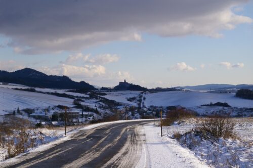 Previsioni traffico e meteo 21-23 novembre: arriva la neve