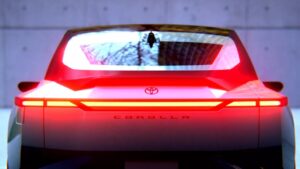 Toyota estenderà i cicli di vita dei suoi modelli a 9 anni