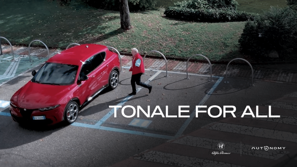Alfa Romeo Tonale for All: la versione inclusiva con sterzo a pedale per conducenti con disabilità
