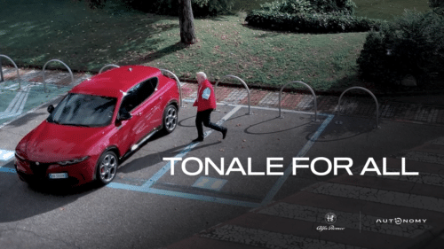 Alfa Romeo Tonale for All: la versione inclusiva con sterzo a pedale per conducenti con disabilità