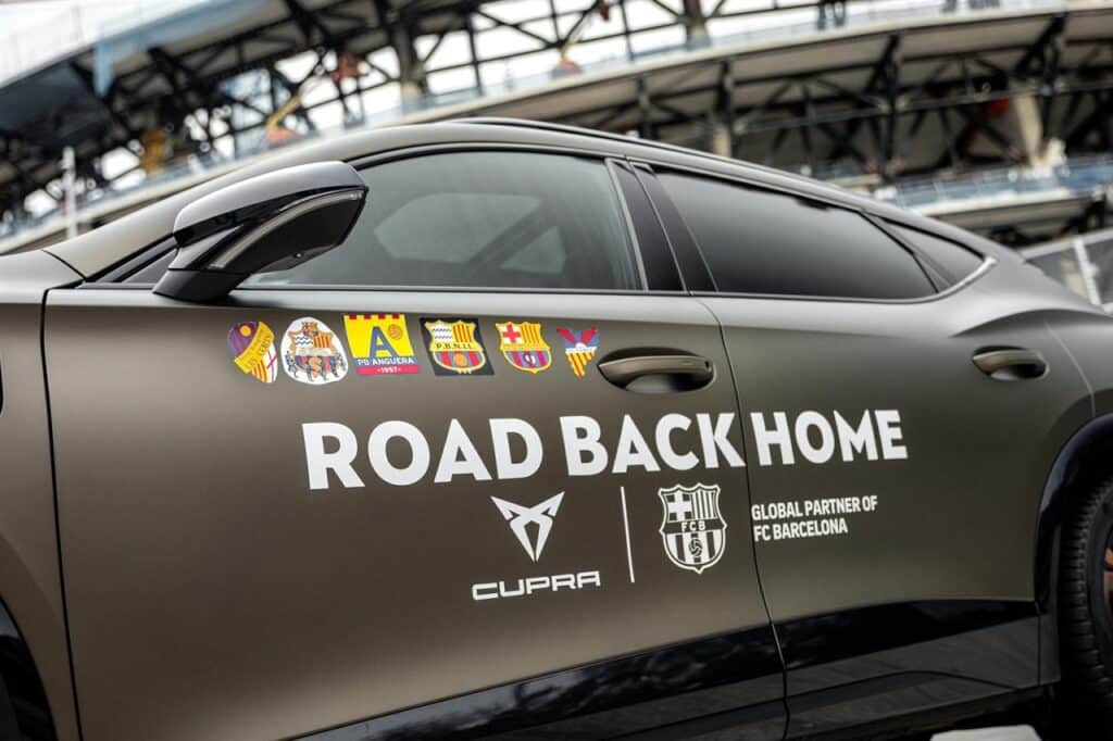 Cupra rafforza l’alleanza con il FC Barcelona con la campagna The Road Back Home