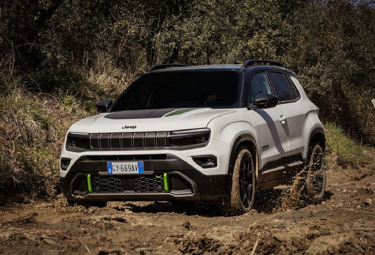 Jeep porta adrenalina al Winter Tour di 105XMasters 2026 con nuova Compass e Avenger