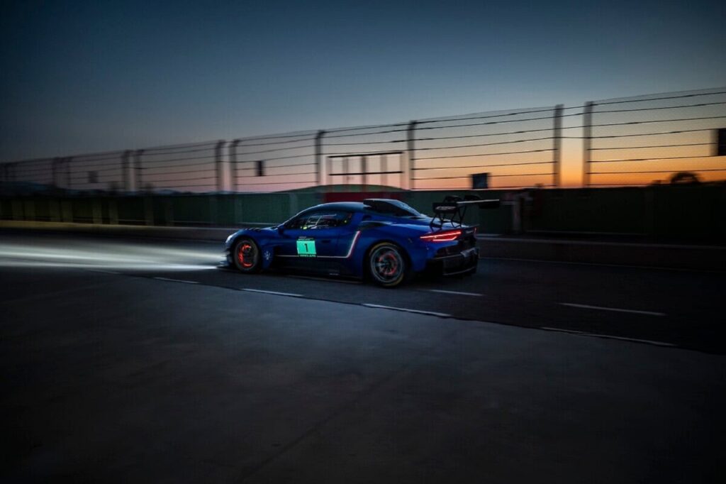 Maserati GT2 celebra i successi del 2025 e si prepara ad un 2026 da protagonista