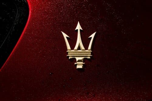 Maserati celebra 111 anni di storia: dal mito del Tridente alle nuove sfide del futuro